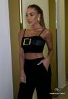 TOP FEMININO COM CINTO PRETO PERFECT WAY