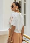 T- SHIRT CROPPED OVER FEMININA OFF WHITE COM AMENDOA PERFECT WAY
