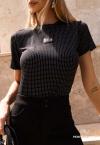 T-SHIRT FEMININA PRETO PERFECT WAY
