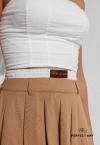 SHORTS SAIA FEMININO C/ PREGAS amendoa com off white PERFECT WAY