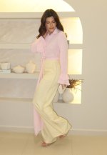 CALÇA C/ DET FECHOS amarelo PERFECT WAY