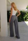 CROPPED REGATA COM ZIPER E BORDADO INDUSTRIAL FEMININO OFF WHITE PERFECT WAY