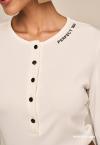 BLUSA C/ BORD INDUSTRIAL FEMININA OFF WHITE PERFECT WAY