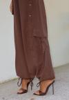 CALÇA  C/ RECORT BOLSOS LATERIAS DET BARRA FEMININA MARROM CAFÉ PERFECT WAY