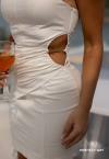 VESTIDO CURTO FEMININO SEM ALÇA COM SOBREPOSIÇÃO OFF WHITE PERFECT WAY