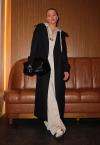 TRENCH COAT SARJA C/ CINTO FIVELA METAL  FEMININO PRETO PERFECT WAY