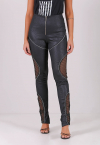 CALÇA SKINNY COM RECORTE DE TELA PRETO PERFECT WAY