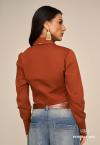 CAMISA CROPPED C/ GRAVATA DET ZIPER FEMININA amendoa PERFECT WAY